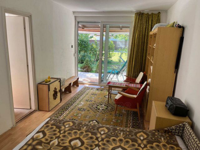Eladó nyaraló, Siófokon 70 M Ft, 5 szobás / költözzbe.hu