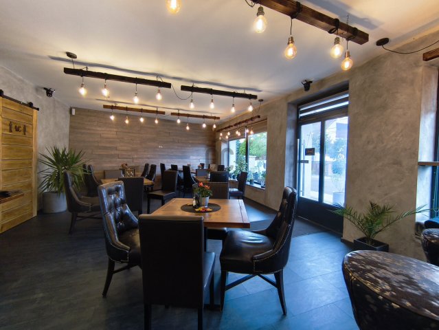 Eladó üzlethelyiség, Markazon 180 M Ft / költözzbe.hu