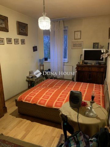 Eladó téglalakás, Budapesten, XIV. kerületben, Fajansz utcában