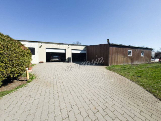 Eladó családi ház, Abádszalókban 70 M Ft, 3 szobás