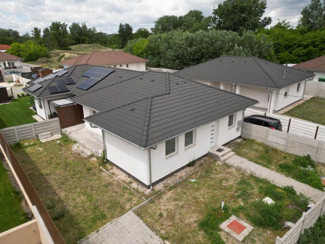 Eladó ikerház, Szigetszentmiklóson 86.45 M Ft, 4 szobás