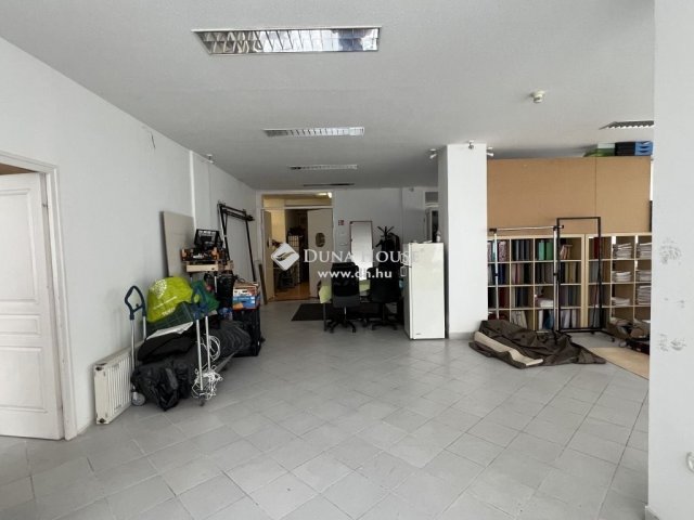 Eladó ipari ingatlan, Budapesten, VIII. kerületben 300 M Ft