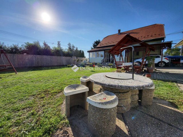 Eladó családi ház, Gyömrőn 99.5 M Ft, 4 szobás