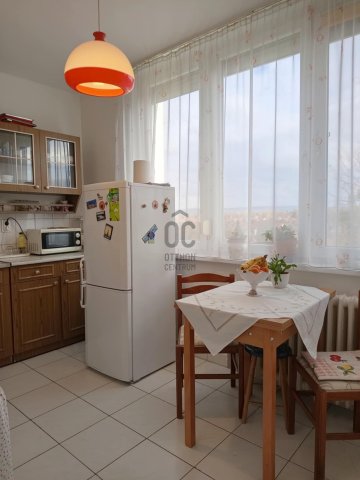 Eladó téglalakás, Tatán 54.99 M Ft, 2 szobás