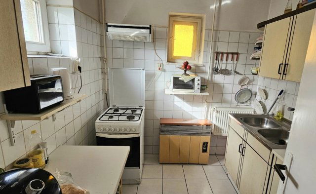 Eladó családi ház, Bogádon 64.99 M Ft, 4 szobás