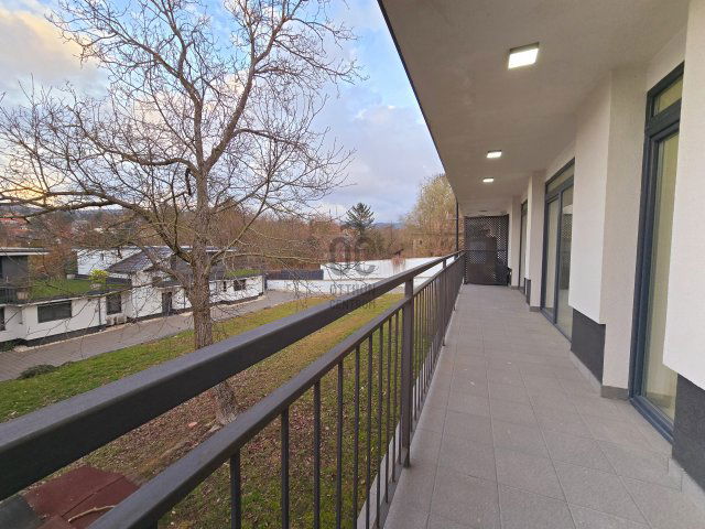 Eladó téglalakás, Budapesten, II. kerületben 137.9 M Ft