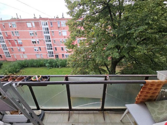 Eladó téglalakás, Kaposváron 31.5 M Ft, 2 szobás