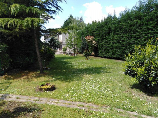 Eladó telek, Budaörsön 220 M Ft / költözzbe.hu