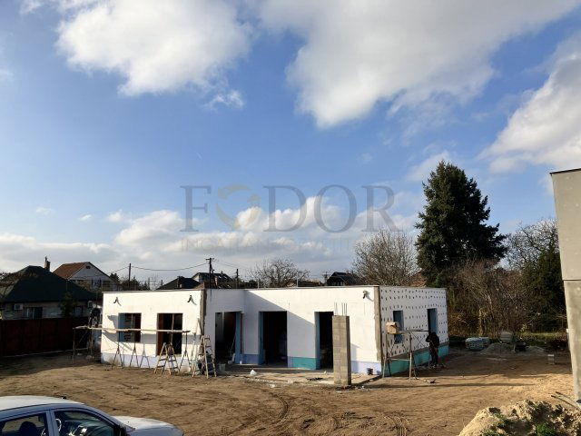 Eladó családi ház, Budapesten, XVIII. kerületben 144.9 M Ft