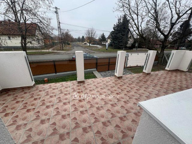 Eladó családi ház, Tápiószelén 48.5 M Ft, 3 szobás