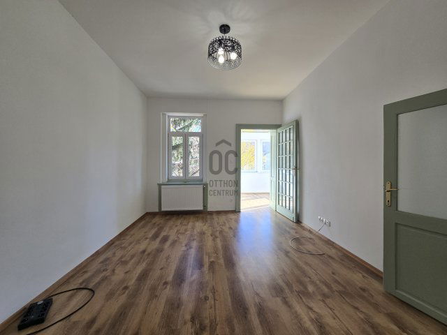 Kiadó családi ház, albérlet, Budakeszin 550 E Ft / hó, 3 szobás