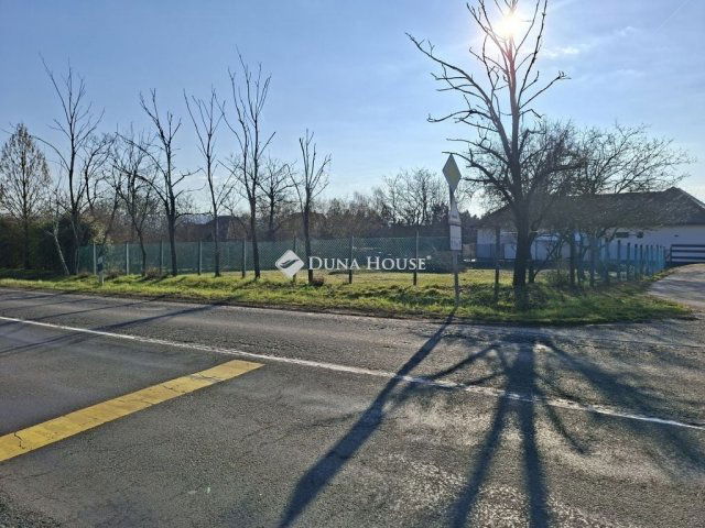 Eladó telek, Székesfehérvárott 21.9 M Ft / költözzbe.hu