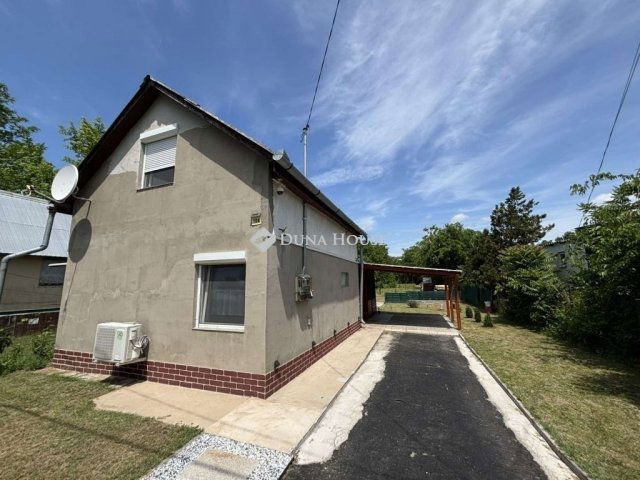Eladó családi ház, Tóalmáson 22.9 M Ft, 2 szobás