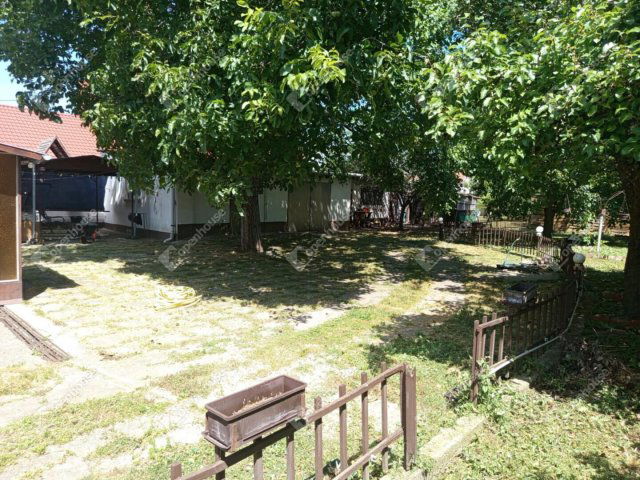 Eladó családi ház, Székesfehérvárott 69.49 M Ft, 3 szobás