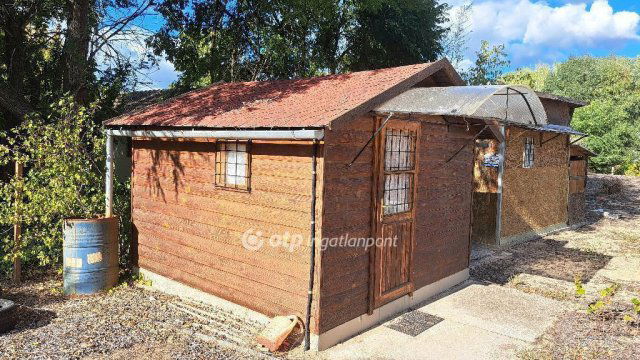 Eladó telek, Csongrádon 9.9 M Ft / költözzbe.hu