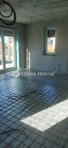 Eladó ikerház, Gyálon 126.99 M Ft, 5 szobás