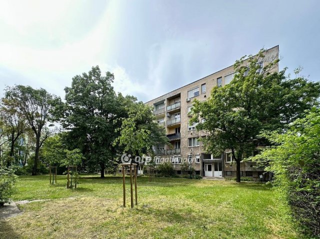 Eladó téglalakás, Budapesten, XIV. kerületben 85.5 M Ft
