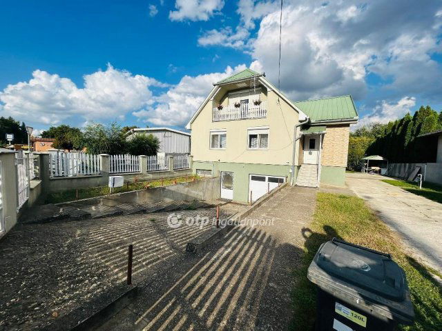Eladó családi ház, Ibrányban 43.9 M Ft, 3 szobás