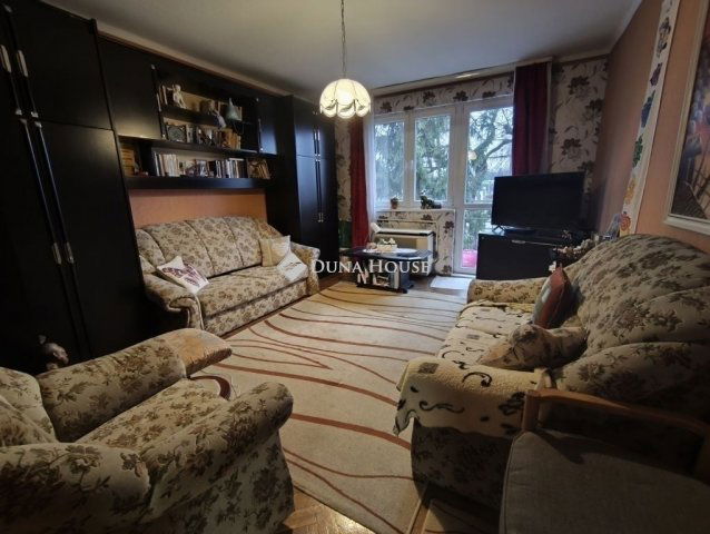 Eladó téglalakás, Gödöllőn 65.5 M Ft, 2 szobás