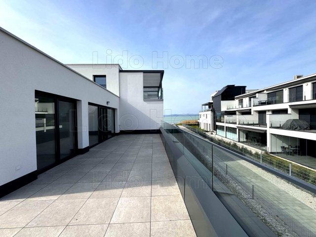 Eladó téglalakás, Balatonszemesen 129.9 M Ft, 3 szobás