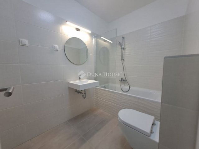 Eladó téglalakás, Budapesten, XIII. kerületben 119.128 M Ft