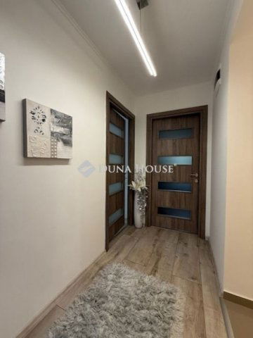 Eladó családi ház, Vecsésen 147 M Ft, 4 szobás