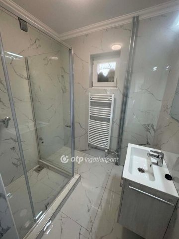 Eladó családi ház, Tápiószelén 59.9 M Ft, 3 szobás