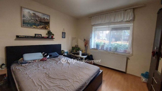 Eladó téglalakás, Budapesten, XIV. kerületben 40.9 M Ft