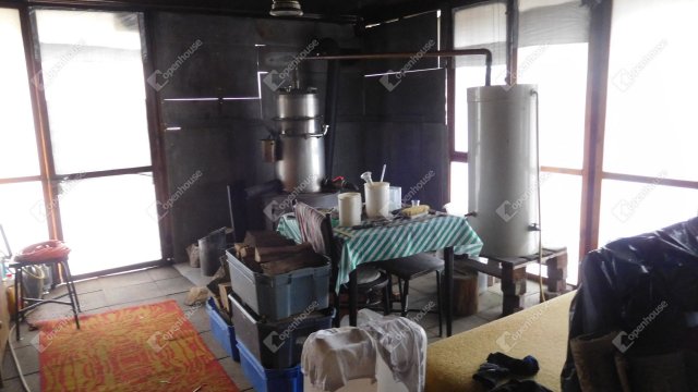 Eladó családi ház, Somlószőlősön 149.9 M Ft, 6 szobás