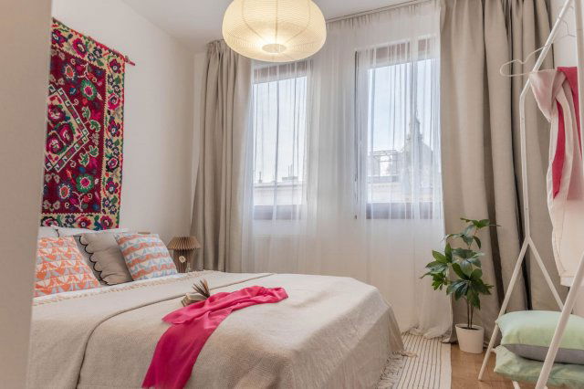 Kiadó téglalakás, albérlet, VI. kerületben, Paulay Ede utcában