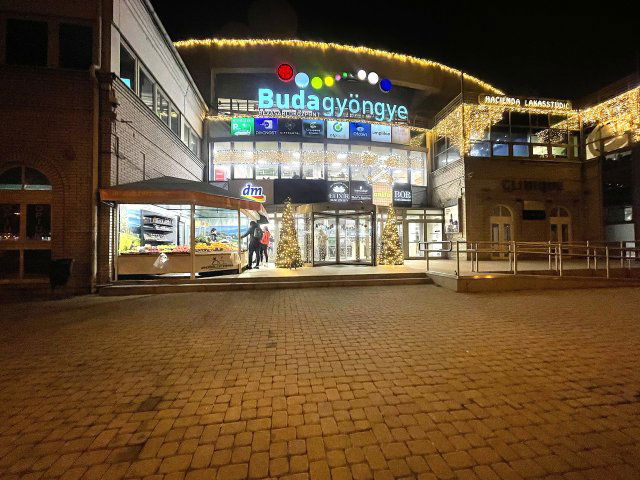 Eladó ipari ingatlan, Budapesten, II. kerületben 15 M Ft