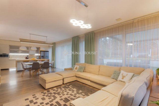 Eladó ikerház, Mogyoródon 249.9 M Ft, 5 szobás