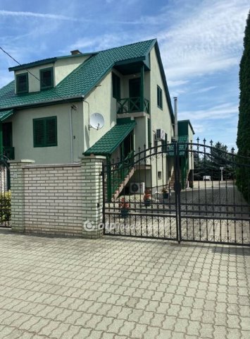 Eladó családi ház, Ajakon 55 M Ft, 4 szobás