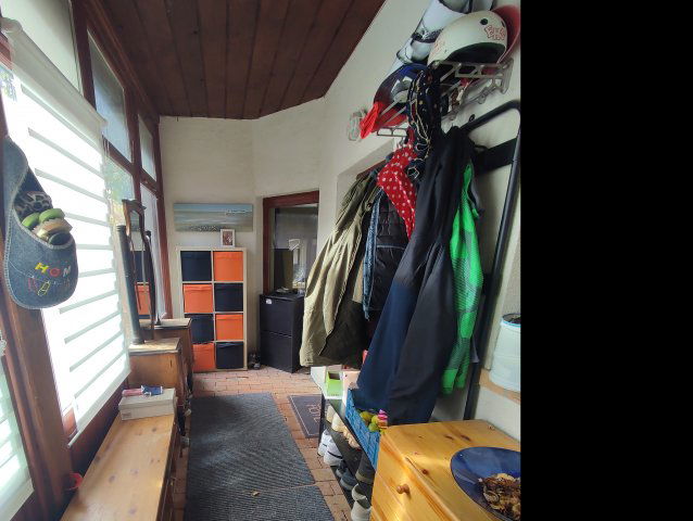 Eladó családi ház, Pázmándon 94.5 M Ft, 5 szobás