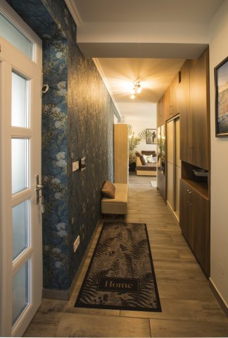 Eladó családi ház, Zsámbékon 159.9 M Ft, 5 szobás