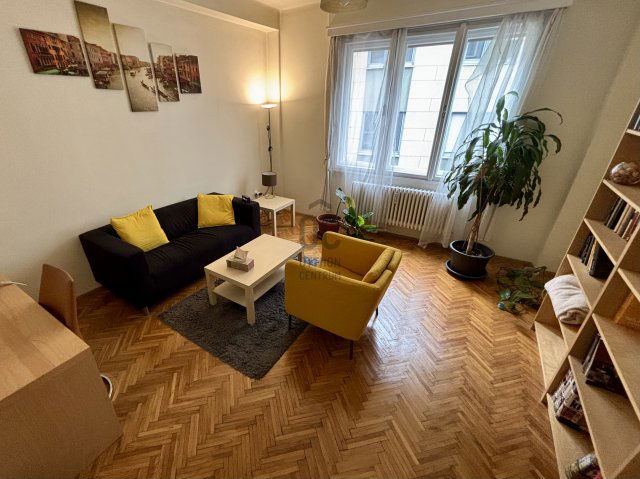 Eladó téglalakás, Budapesten, V. kerületben 119 M Ft, 2 szobás