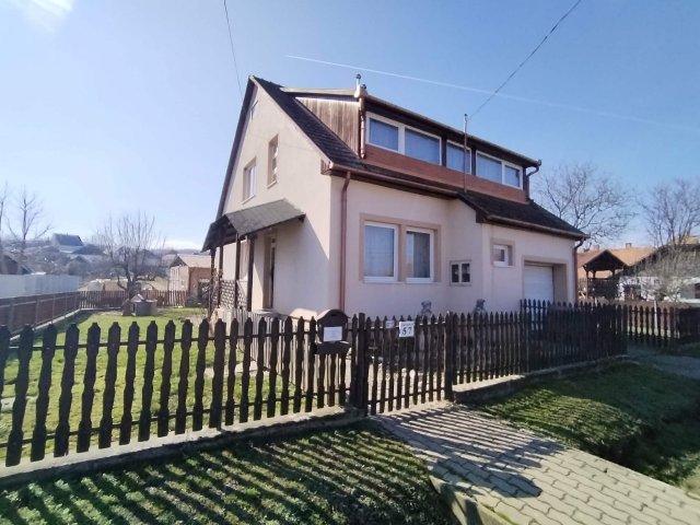 Eladó családi ház, Rimócon 27.9 M Ft, 4 szobás