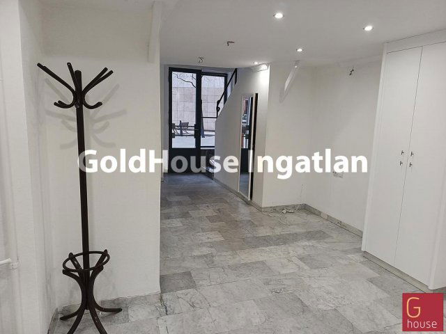 Kiadó üzlethelyiség, Budapesten, V. kerületben, Magyar utcában