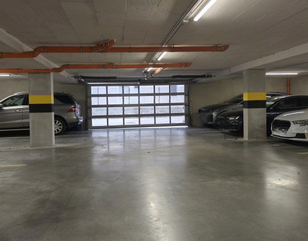 Eladó garázs, Komáromban 5.5 M Ft / költözzbe.hu