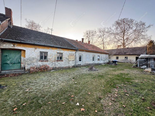 Eladó sorház, Zalaszentmihályon 9.9 M Ft, 2 szobás