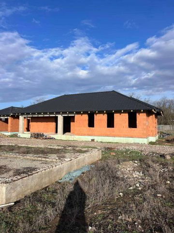 Eladó családi ház, Felsőzsolcán 35 M Ft, 4 szobás