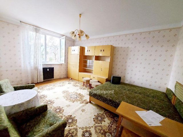 Eladó téglalakás, Miskolcon 16.4 M Ft, 1 szobás