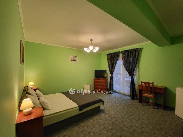 Eladó hotel, Balatonkenesén 398 M Ft / költözzbe.hu