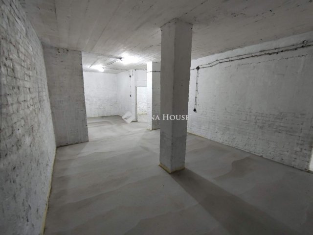 Eladó ipari ingatlan, Budapesten, XI. kerületben 29.9 M Ft
