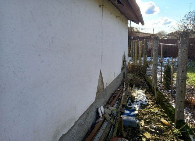 Eladó családi ház, Csengerben 1.6 M Ft, 1+1 szobás