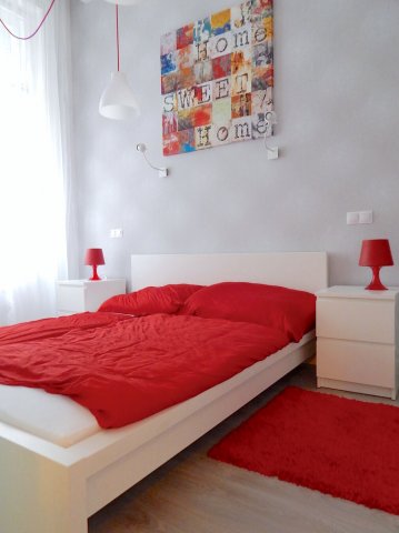 Kiadó téglalakás, albérlet, V. kerületben, Petőfi Sándor utcában