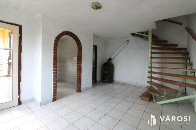 Eladó nyaraló, Felsőörsön 57.9 M Ft, 1+2 szobás