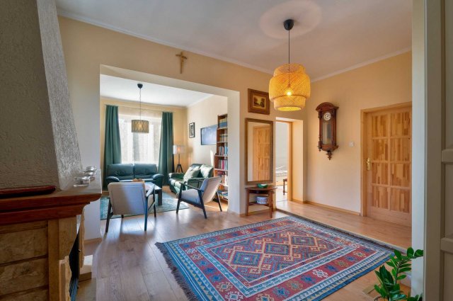 Eladó családi ház, Etyeken 155 M Ft, 5 szobás