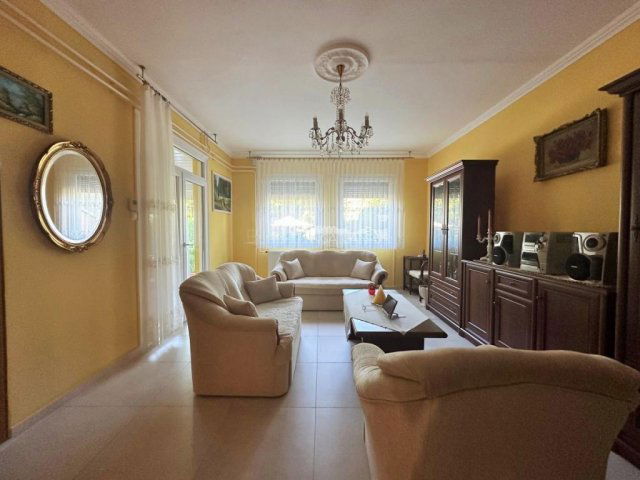 Eladó sorház, Szombathelyen 79.9 M Ft, 5 szobás