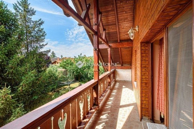 Eladó családi ház, Szegeden 149 M Ft, 7 szobás